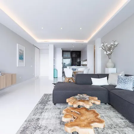 Atalaya Hills Carrera Szálloda Estepona